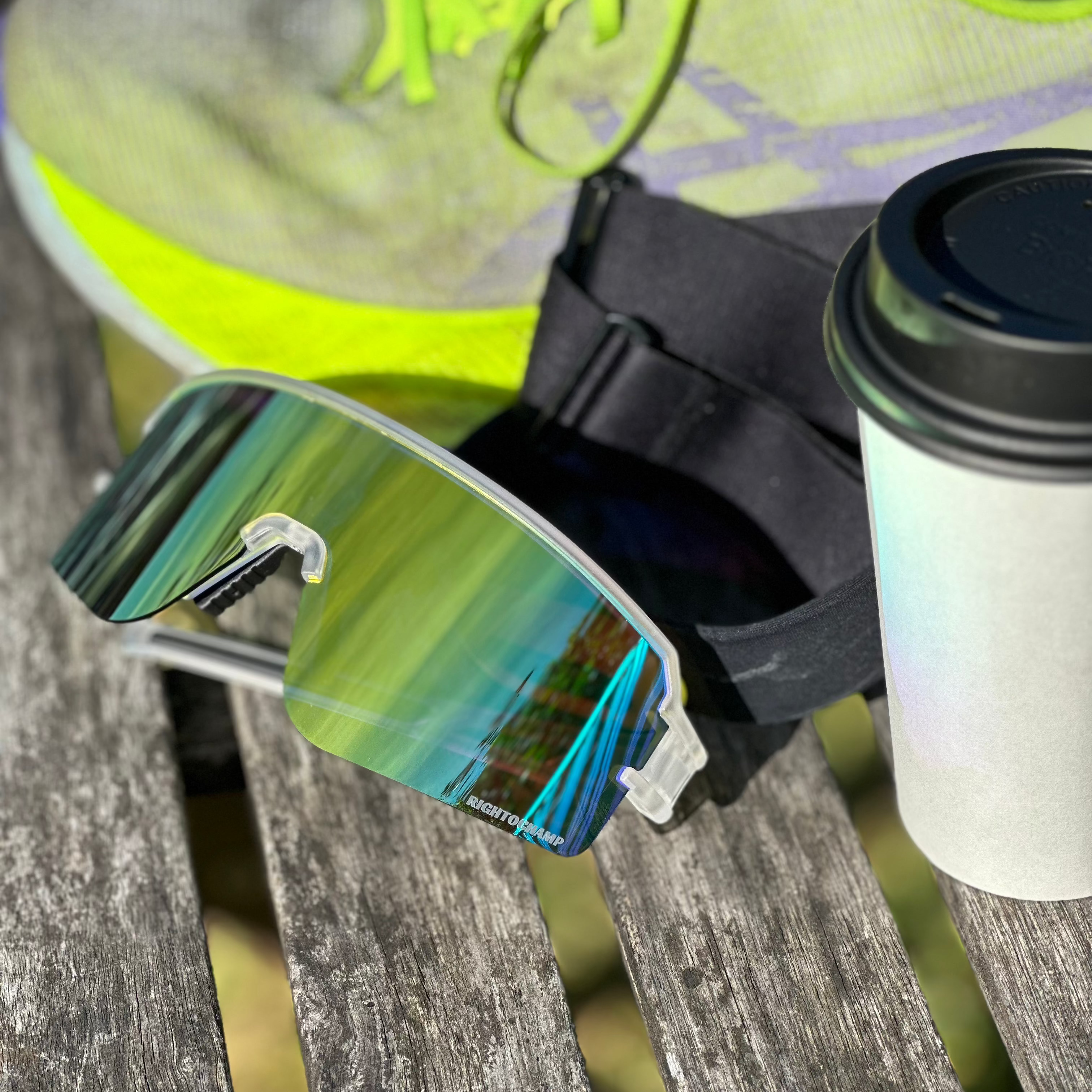 Race Day Bundle | Gold RoadRunner 2.0 + Xpand Hat + Lens